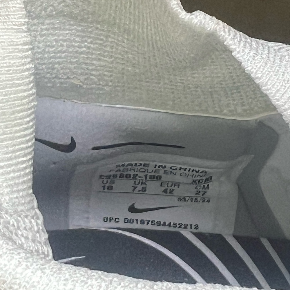 New Women’s Nike Phantom Luna 2 Elite Nike By You FQ8802-100 NIB no LID size 10 - Picture 9 of 13